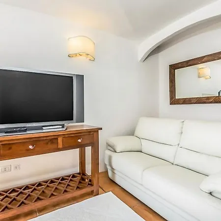 Villa 5br With Private Pool In Pantogia - What'app - 0049-1551-0224-169 - For Reservations! *